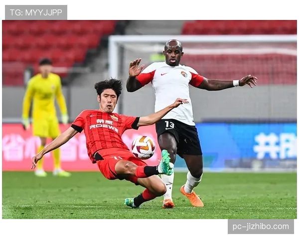 青岛海牛1-0武汉三镇，两连胜后保级形势明朗