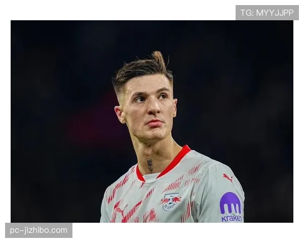 舍什科替补出场半小时7次对抗零成功，曼联锋线陷低迷