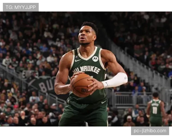 雄鹿客场挑战雷霆:双方核心缺阵,防守大战一触即发 雄鹿客场挑战雷霆:双方核心缺阵,防守大战一触即发